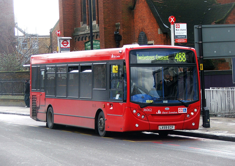 London Bus Routes | Route 488: Bromley-by-Bow, Tesco - Dalston Junction