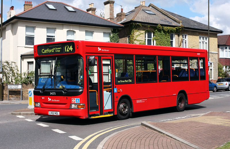 London Bus Routes | Route 124: Catford, St Dunstan's College - Eltham ...