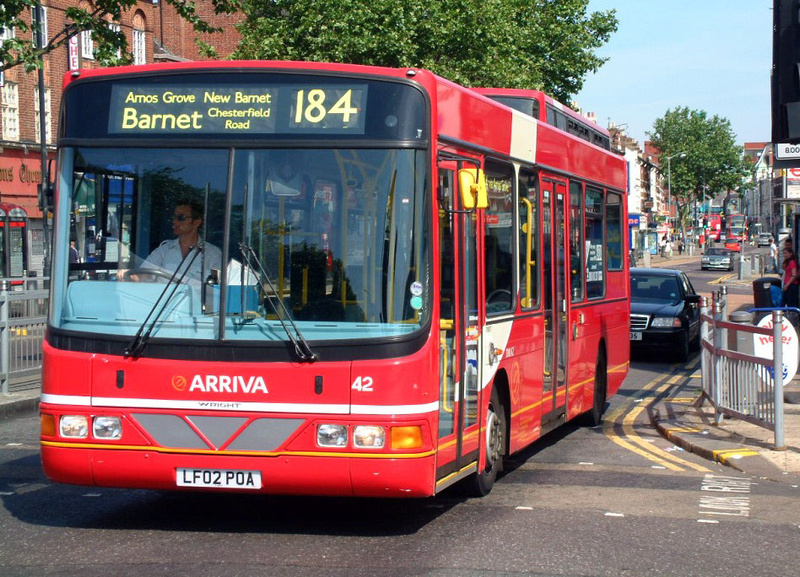 london-bus-routes-route-184-barnet-chesterfield-road-turnpike-lane