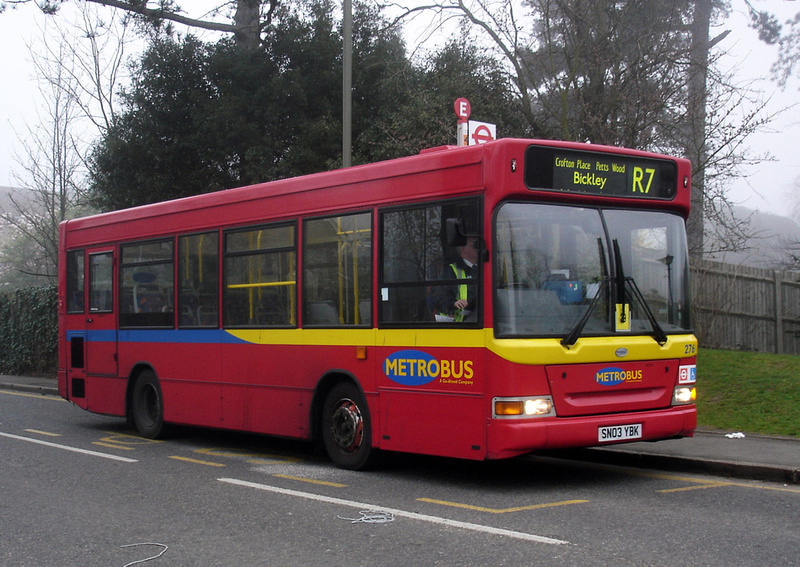 London Bus Routes | Route R7: Chelsfield Village - Chislehurst