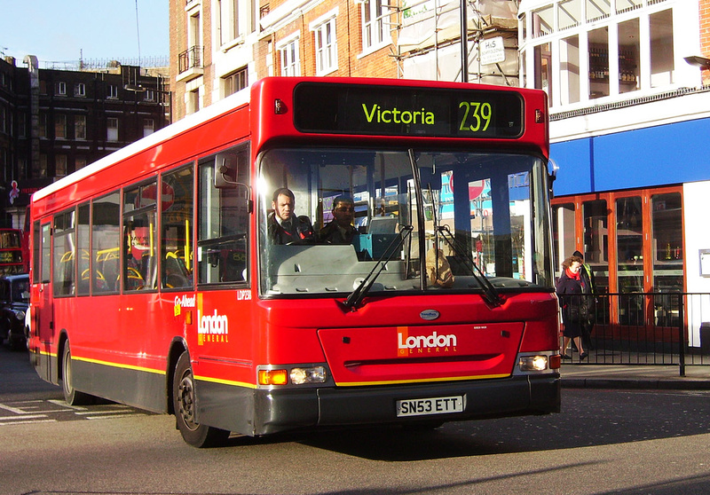 London Bus Routes | Route 239: Clapham Junction - Victoria [Withdrawn]