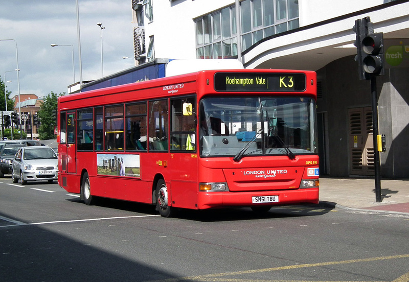 London Bus Routes | Route K3: Esher - Roehampton Vale