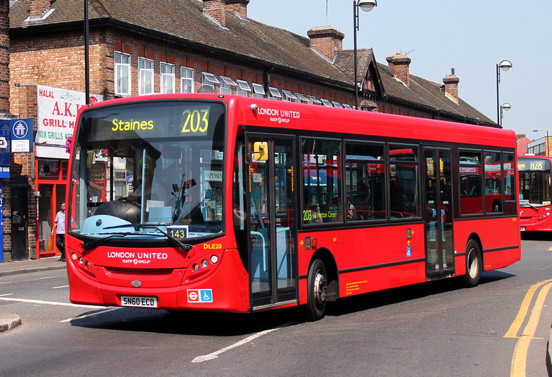 london-bus-routes-route-203-hounslow-bus-station-staines