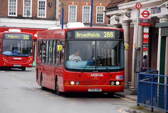 London Bus Routes | Route 288: Broadfields Estate - Queensbury ...