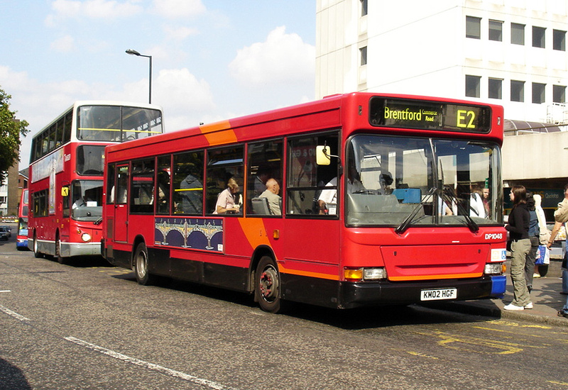 London Bus Routes | Route E2: Brentford, Commerce Road - Greenford Broadway