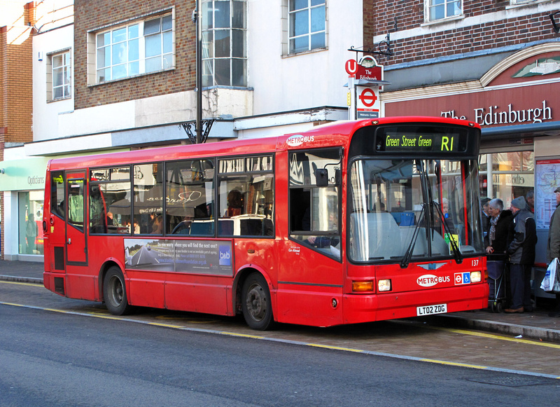 London Bus Routes | Route R1: Green Street Green - St Paul's Cray