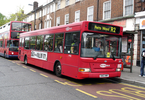 London Bus Routes | Route R2: Biggin Hill Valley - Petts Wood | Route ...